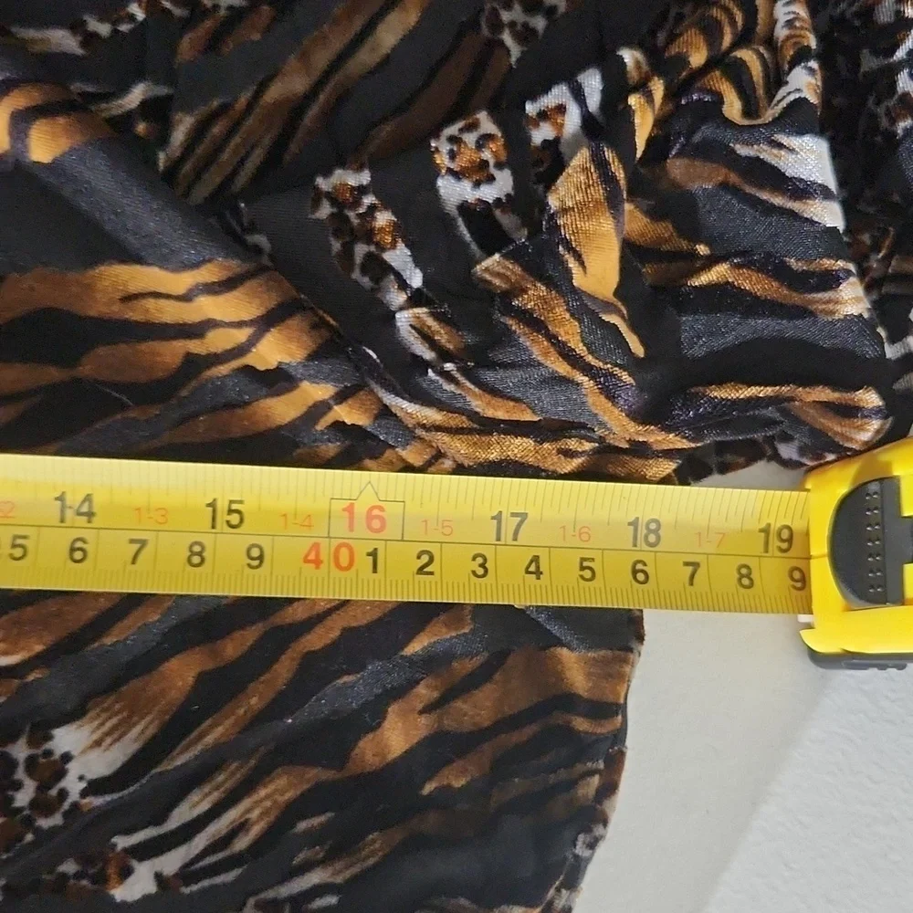 Francesca Rose Top Animal Print Long Sleeve Top blouse size L see-through it